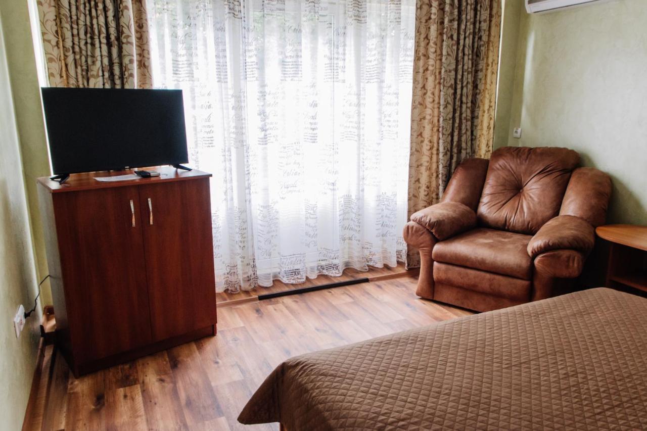 Гостинний Двір "Марія" Hotell Kropyvnytskyj Eksteriør bilde