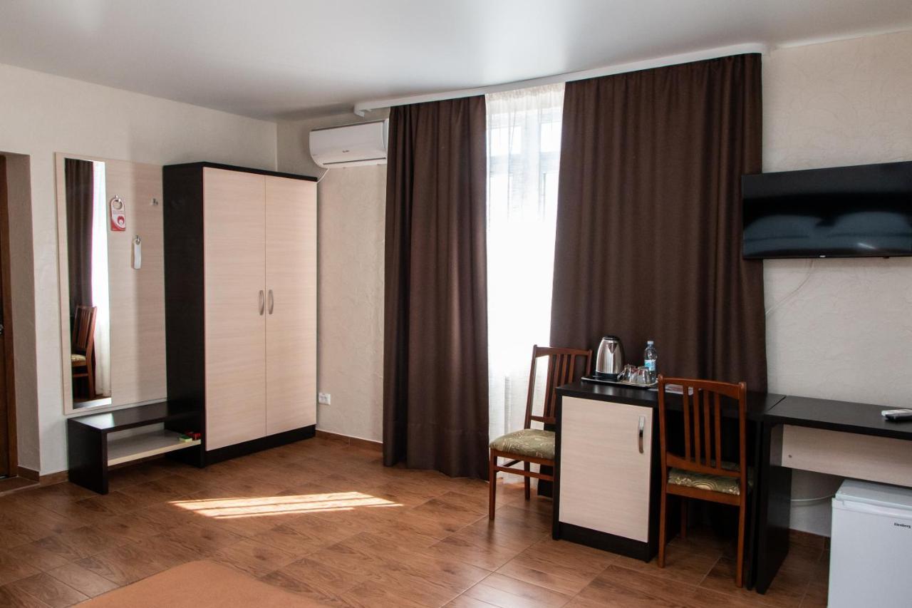 Гостинний Двір "Марія" Hotell Kropyvnytskyj Eksteriør bilde